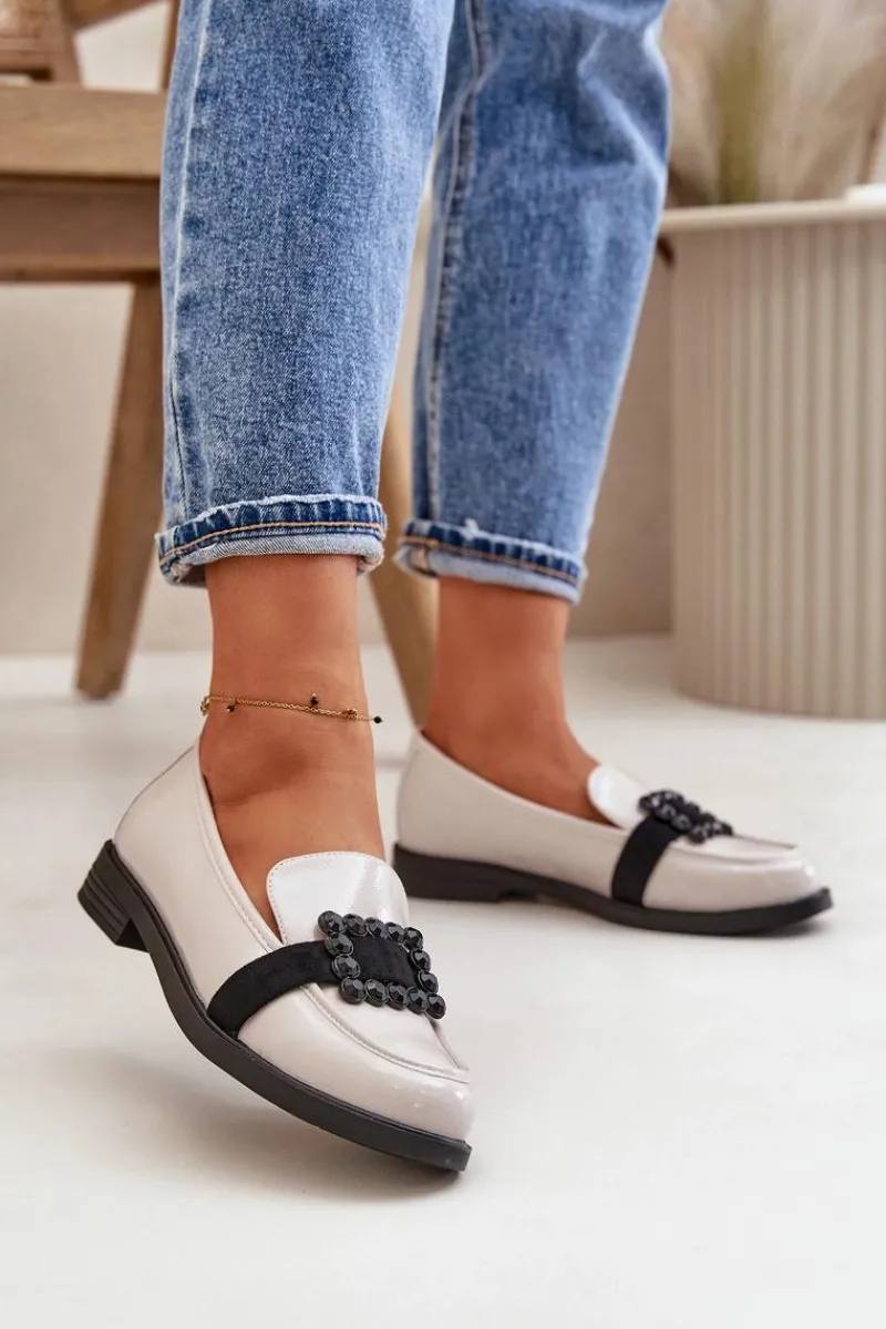 Outlet Lakierowane Mokasyny Damskie Z Ozdobą Jasnoszare Vinceza 58389 Damskie Loafersy Damskie|Mokasyny Płaskie