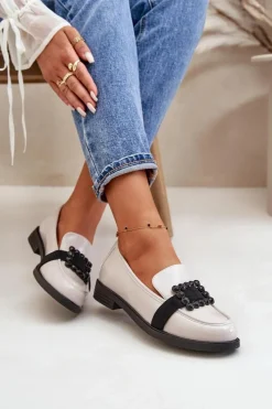 Outlet Lakierowane Mokasyny Damskie Z Ozdobą Jasnoszare Vinceza 58389 Damskie Loafersy Damskie|Mokasyny Płaskie