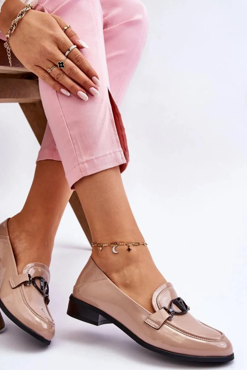 Hot Buty damskie Vinceza Lakierowane Mokasyny Na Płaskim Obcasie Beżowe Marra