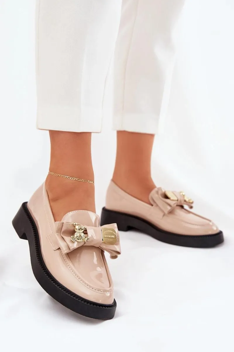 Sale Boto Lakierowane Mokasyny Z Kokardą I Ozdobną Broszką Beżowe Leandriel
