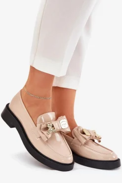 Sale Boto Lakierowane Mokasyny Z Kokardą I Ozdobną Broszką Beżowe Leandriel