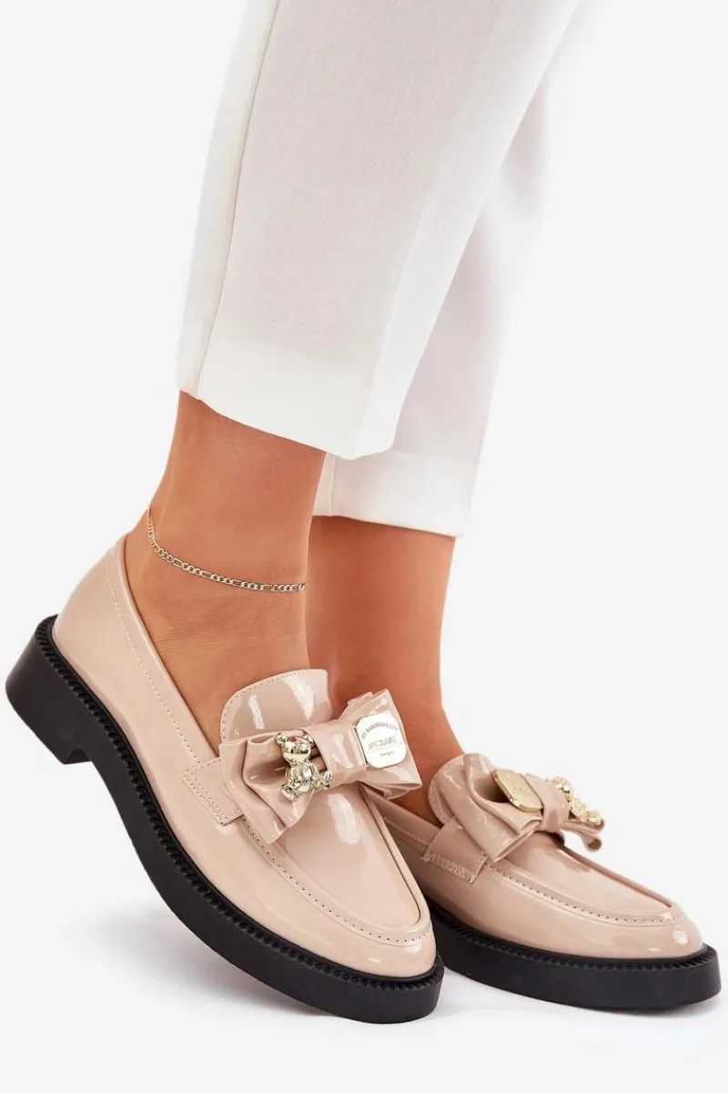 Sale Boto Lakierowane Mokasyny Z Kokardą I Ozdobną Broszką Beżowe Leandriel