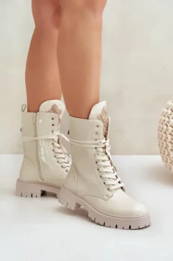 Outlet Boto Lakierowane Ocieplane Botki Workery Z Ozdobą Beżowe Kelilea Beżowy