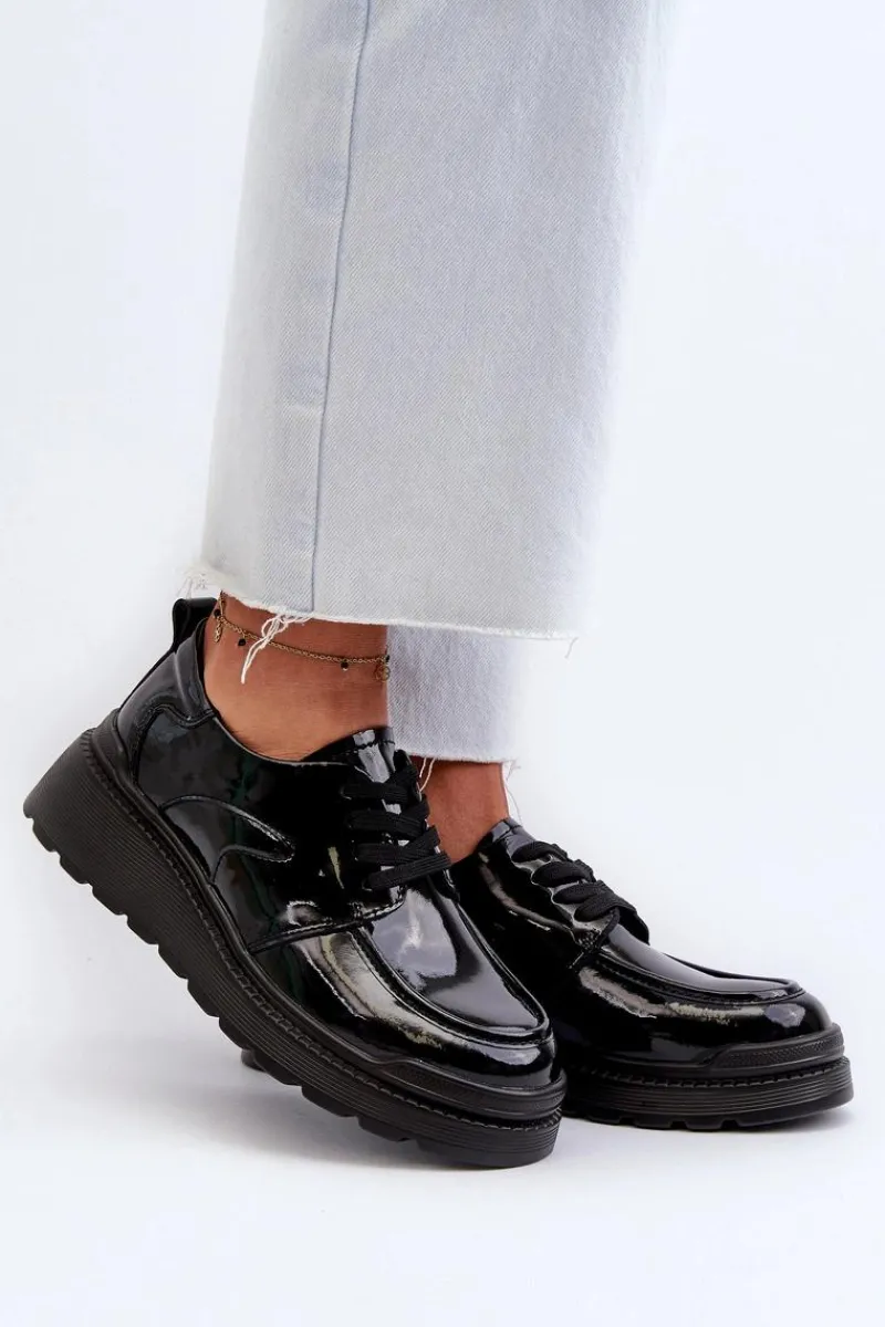 Outlet Evento Lakierowane Półbuty Damskie Skóra Naturalna Czarne Scadaria