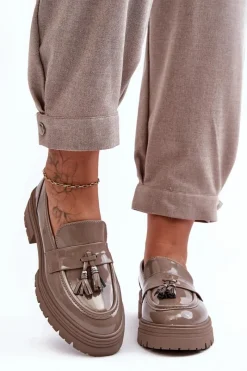 Best Boto Lakierowane Półbuty Loafersy Z Frędzlami Ciemnobeżowe Velenase