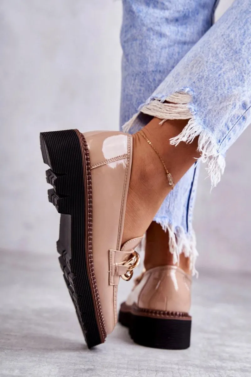 Sale Buty damskie Vinceza Lakierowane Półbuty Loafery Na Platformie Beżowe Reidun