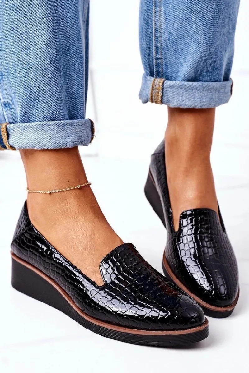 Półbuty Lakierowane|Mokasyny Damskie Lakierowane>Buty damskie Vinceza Lakierowane Półbuty Na Koturnie Vinceza 10675 Czarne