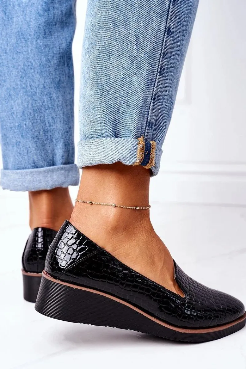 Półbuty Lakierowane|Mokasyny Damskie Lakierowane>Buty damskie Vinceza Lakierowane Półbuty Na Koturnie Vinceza 10675 Czarne