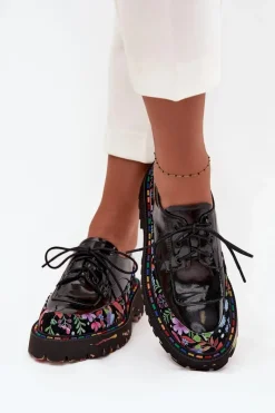 Półbuty Lakierowane|Półbuty Skórzane><noscript><img width=