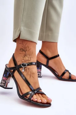 Discount Damskie buty S.Barski Lakierowane Sandałki Na Ozdobnym Słupku D&A CR-232 Czarne Czarny