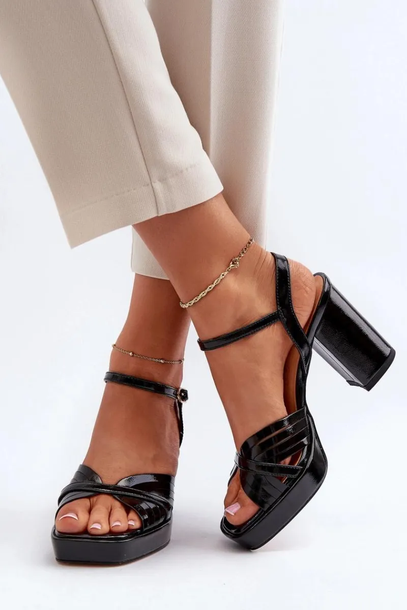 Hot Lakierowane Sandały Damskie Na Słupku Czarne D&A MR38-668 Damskie Sandały Na Słupku|Sandały Na Obcasie