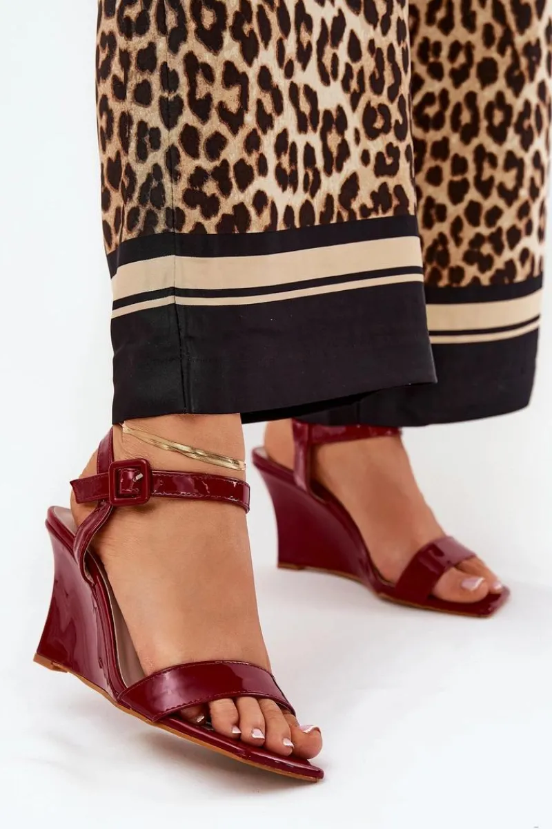 Discount Lakierowane Sandały Damskie Na Koturnie Bordowe Vliraya Damskie Sandały Na Koturnie