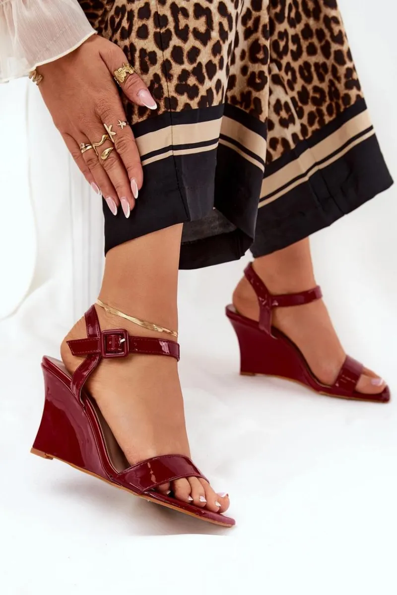 Discount Lakierowane Sandały Damskie Na Koturnie Bordowe Vliraya Damskie Sandały Na Koturnie