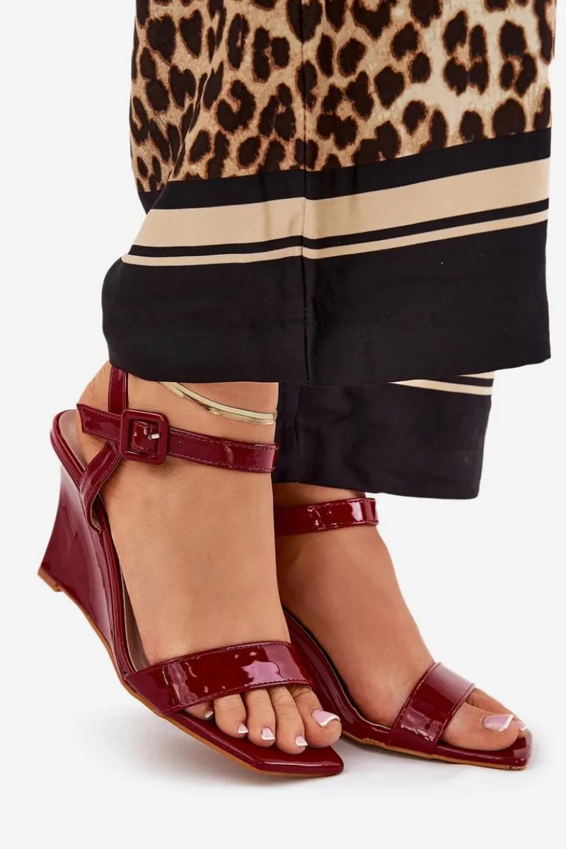 Discount Lakierowane Sandały Damskie Na Koturnie Bordowe Vliraya Damskie Sandały Na Koturnie