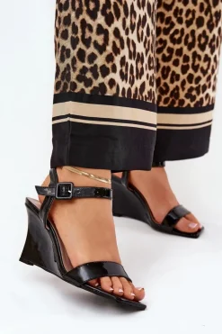 Sandały Na Koturnie>Boto Lakierowane Sandały Damskie Na Koturnie Czarne Vliraya Czarny