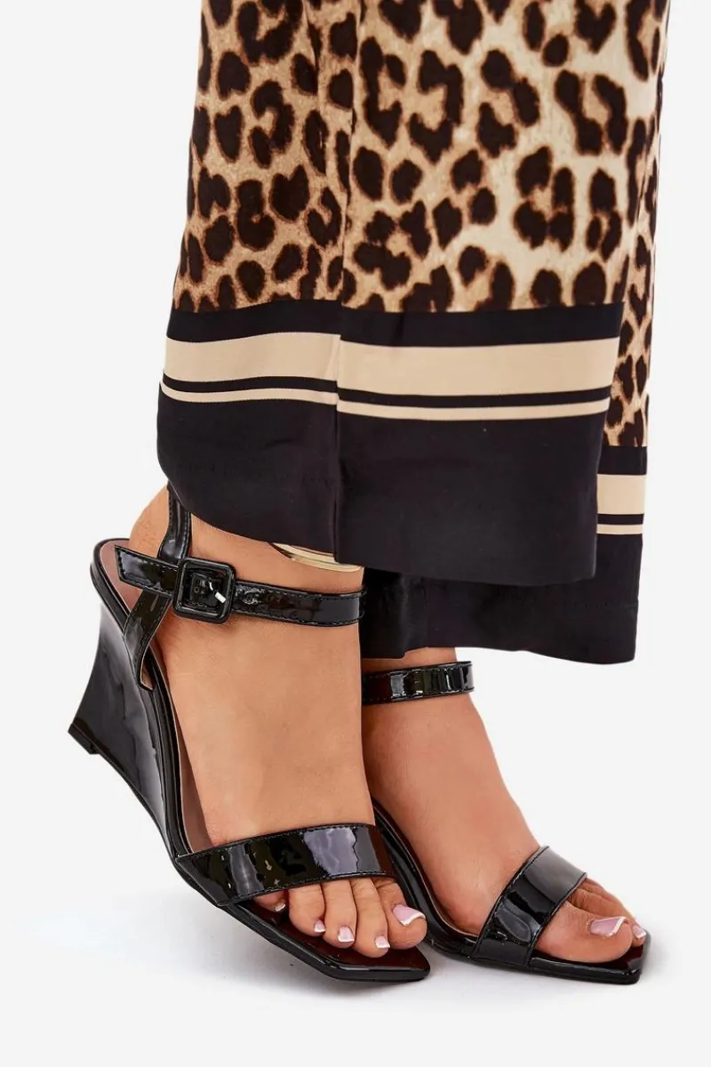 Sandały Na Koturnie>Boto Lakierowane Sandały Damskie Na Koturnie Czarne Vliraya Czarny