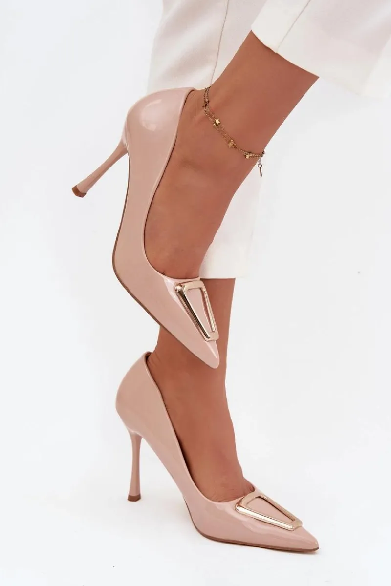 New Boto Lakierowane Szpilki Ze Złotym Detalem Beżowe Paivelle Beżowy