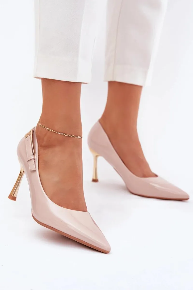 Czółenka Klasyczne>Boto Lakierowane Szpilki Ze Złotą Klamrą Beżowe Mivira