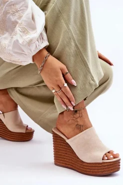 Klapki Na Koturnie|Klapki Na Platformie>Boto Lekkie Klapki Na Masywnej Platformie Beżowe Good Vibe