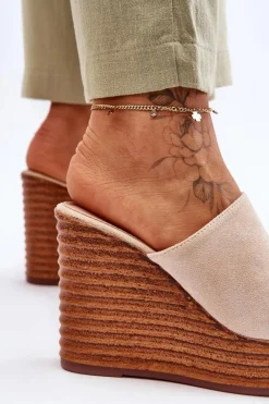 Klapki Na Koturnie|Klapki Na Platformie></noscript>Boto Lekkie Klapki Na Masywnej Platformie Beżowe Good Vibe