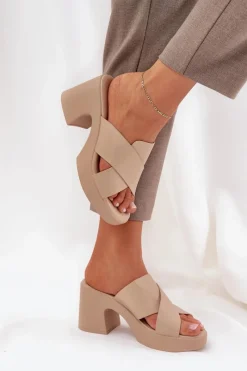 New Lekkie Klapki Na Słupku Z Eko Skóry Jasnobeżowe Kacaria Damskie Klapki Na Obcasie|Klapki Damskie Klasyczne