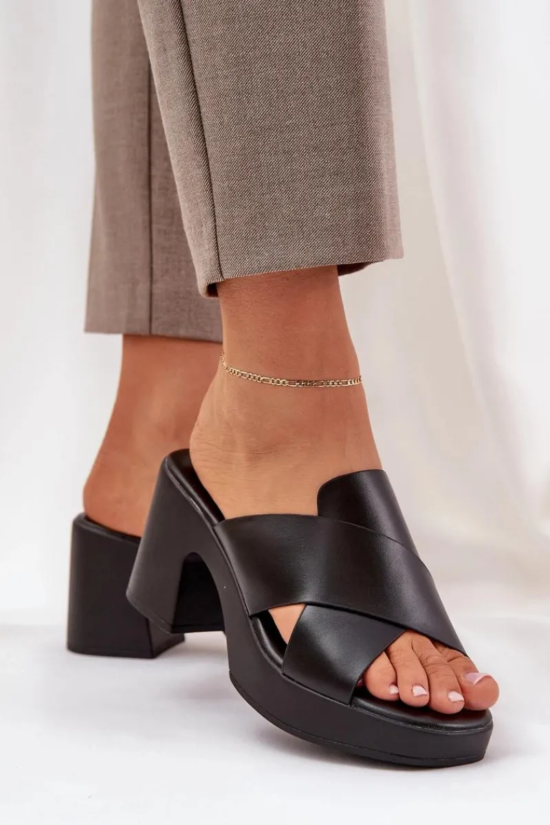 Klapki Na Obcasie|Klapki Damskie Klasyczne>Boto Lekkie Klapki Na Słupku Z Eko Skóry Czarne Kacaria Czarny