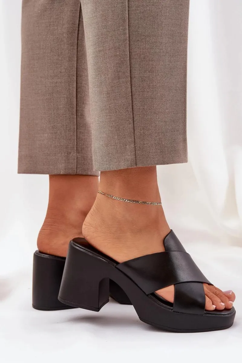 Klapki Na Obcasie|Klapki Damskie Klasyczne>Boto Lekkie Klapki Na Słupku Z Eko Skóry Czarne Kacaria Czarny