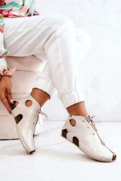 Sandały Płaskie|Botki Wiosenne>Maciejka Lekkie Skórzane Botki 03426-25 Jasny Beż