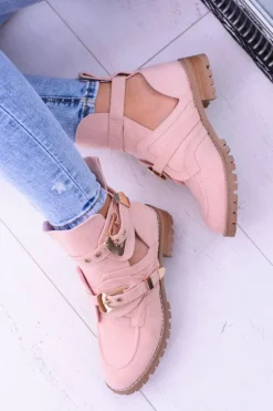 Botki Płaskie><noscript><img width=