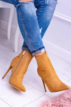 Brązowe I Beżowe Botki|Czarne Botki><noscript><img width=