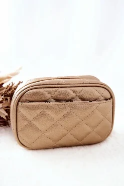 Kosmetyczki Damskie>Monnari Mała Kosmetyczka Pikowana CSM0050-023 Złota