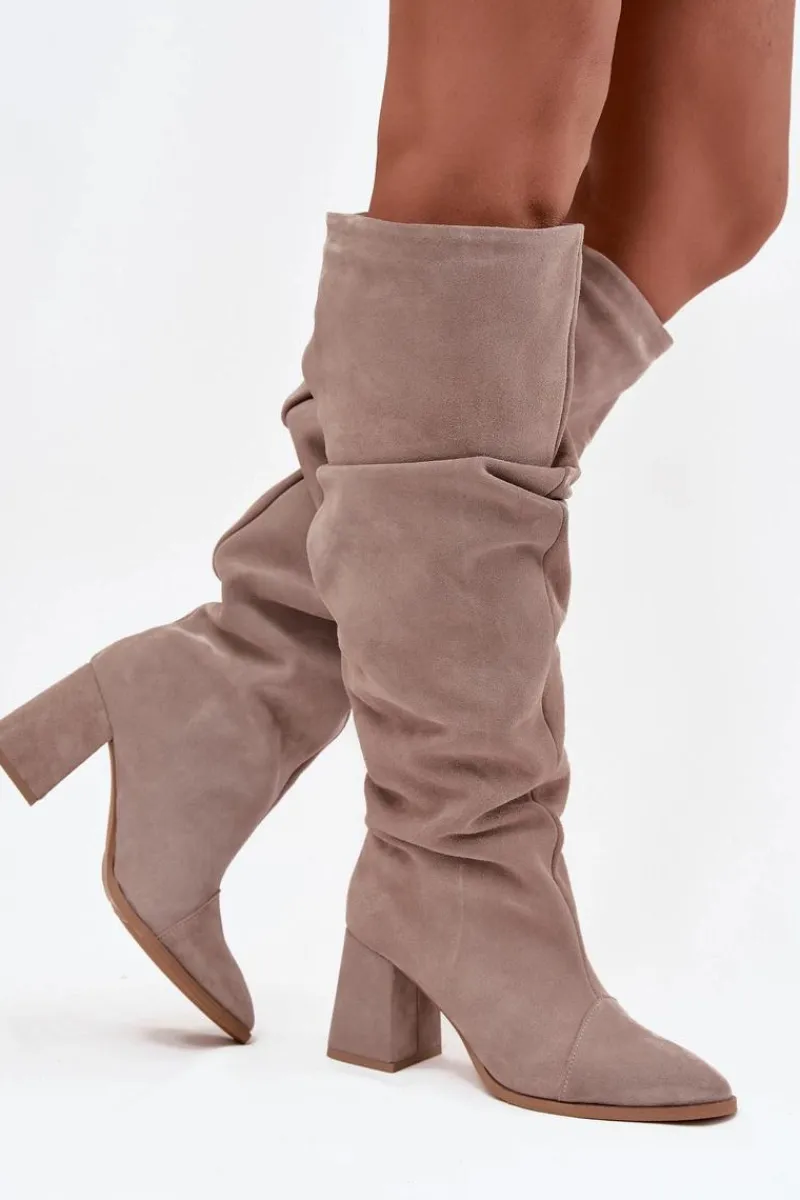 Outlet Zazoo Marszczone Kozaki Z Naturalnego Zamszu Na Słupku Ocieplane 4228 Beżowe Beżowy