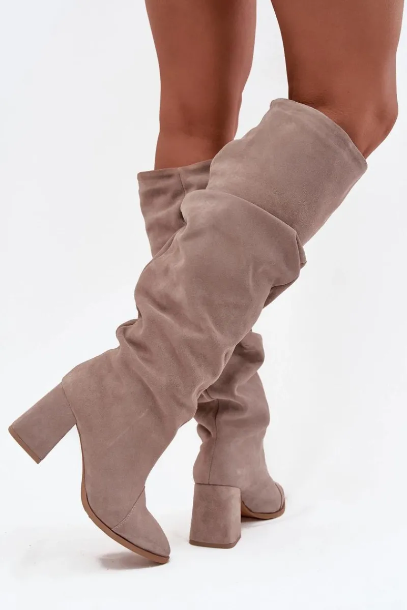 Outlet Zazoo Marszczone Kozaki Z Naturalnego Zamszu Na Słupku Ocieplane 4228 Beżowe Beżowy