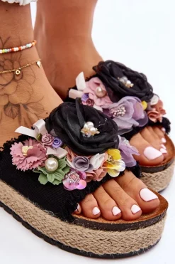 Discount Boto Materiałowe Klapki Z Kwiatami Czarne Nessa