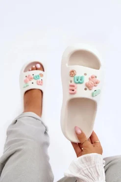 Outlet Boto Miękkie Damskie Piankowe Klapki Z Ozdobami Białe Lorie