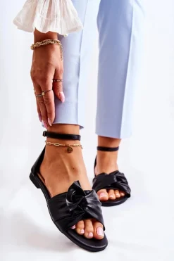 Sandały Płaskie>Evento Modne Damskie Skórzane Sandały Czarne Astana Czarny