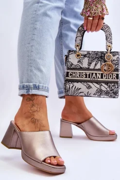 Klapki Na Obcasie><noscript><img width=