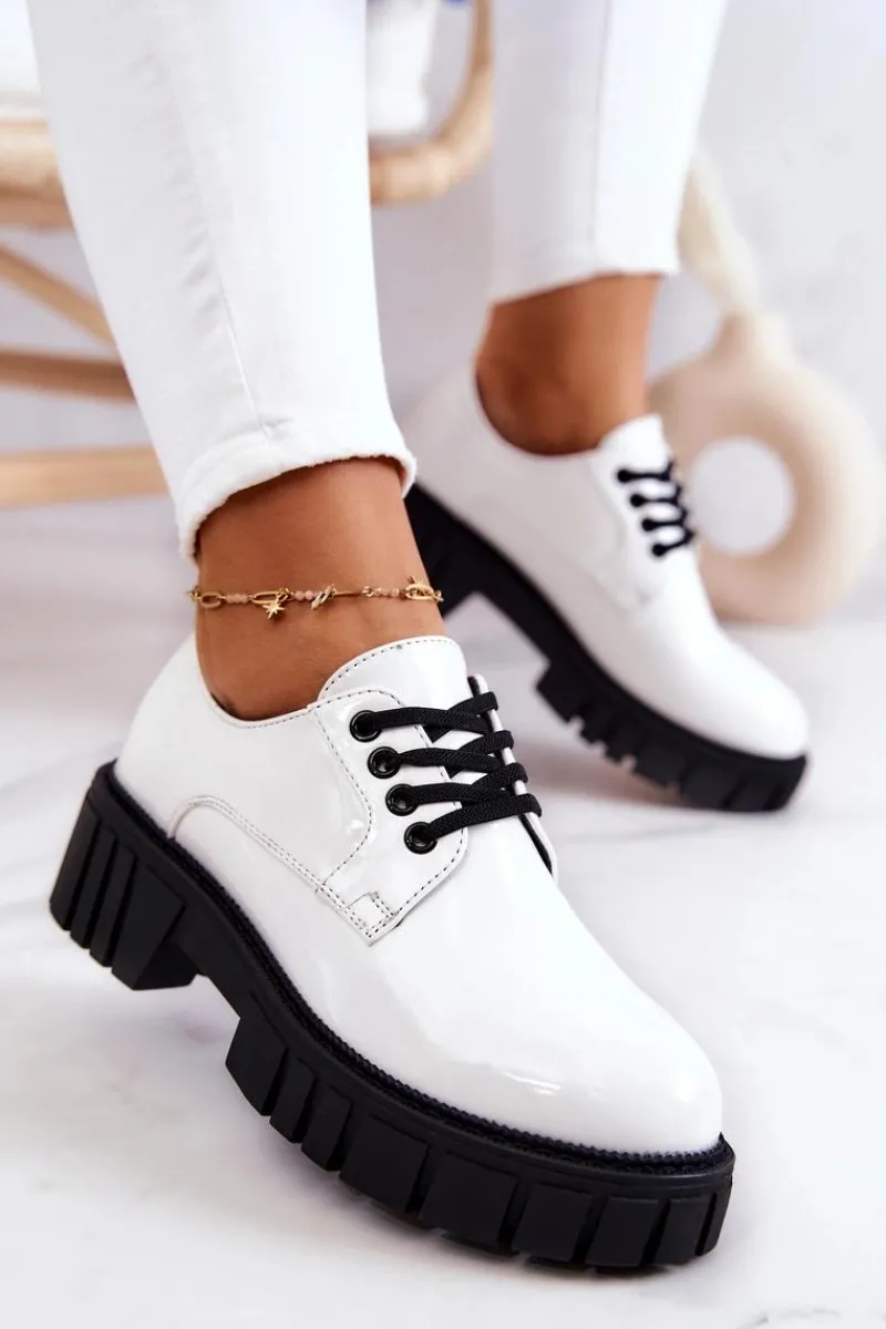 Outlet Boto Modne Lakierowane Półbuty La.Fi 210013W-LA Białe