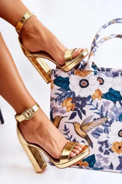 Boto Modne Lakierowane Sandały Na Wysokim Słupku Złote Perfection