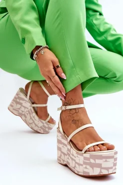 Best Modne Sandały Na Koturnie We Wzory Beżowe Claria Damskie Sandały Na Koturnie