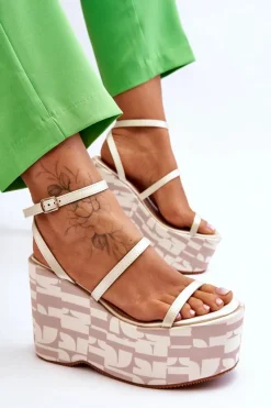 Best Modne Sandały Na Koturnie We Wzory Beżowe Claria Damskie Sandały Na Koturnie