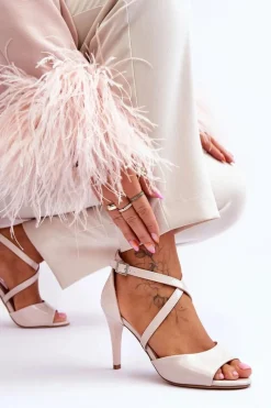 Sale Modne Sandały Na Szpilce Lakierowane Beżowe Loressa Damskie Sandały Na Obcasie