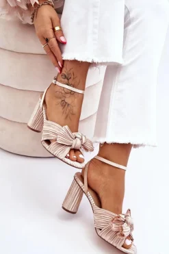 Sandały Na Obcasie><noscript><img width=