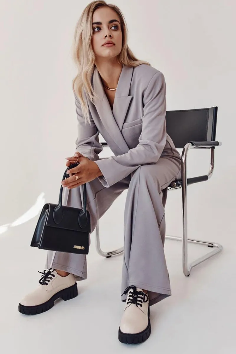 New Modne Skórzane Półbuty La.Fi 210013BE-PU Beżowe Damskie Półbuty Lakierowane