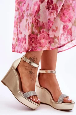 Boto Modne Skórzane Sandały Na Koturnie Złote Arwen