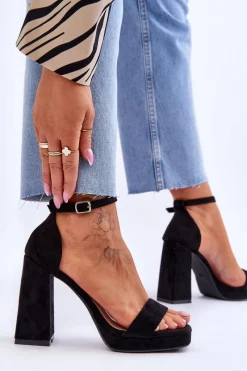 Best Boto Modne Zamszowe Sandałki Na Kwadratowym Obcasie Czarne Merila