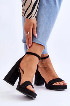Best Boto Modne Zamszowe Sandałki Na Kwadratowym Obcasie Czarne Merila