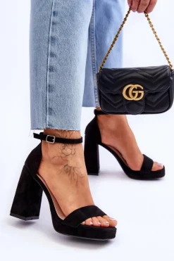 Best Boto Modne Zamszowe Sandałki Na Kwadratowym Obcasie Czarne Merila