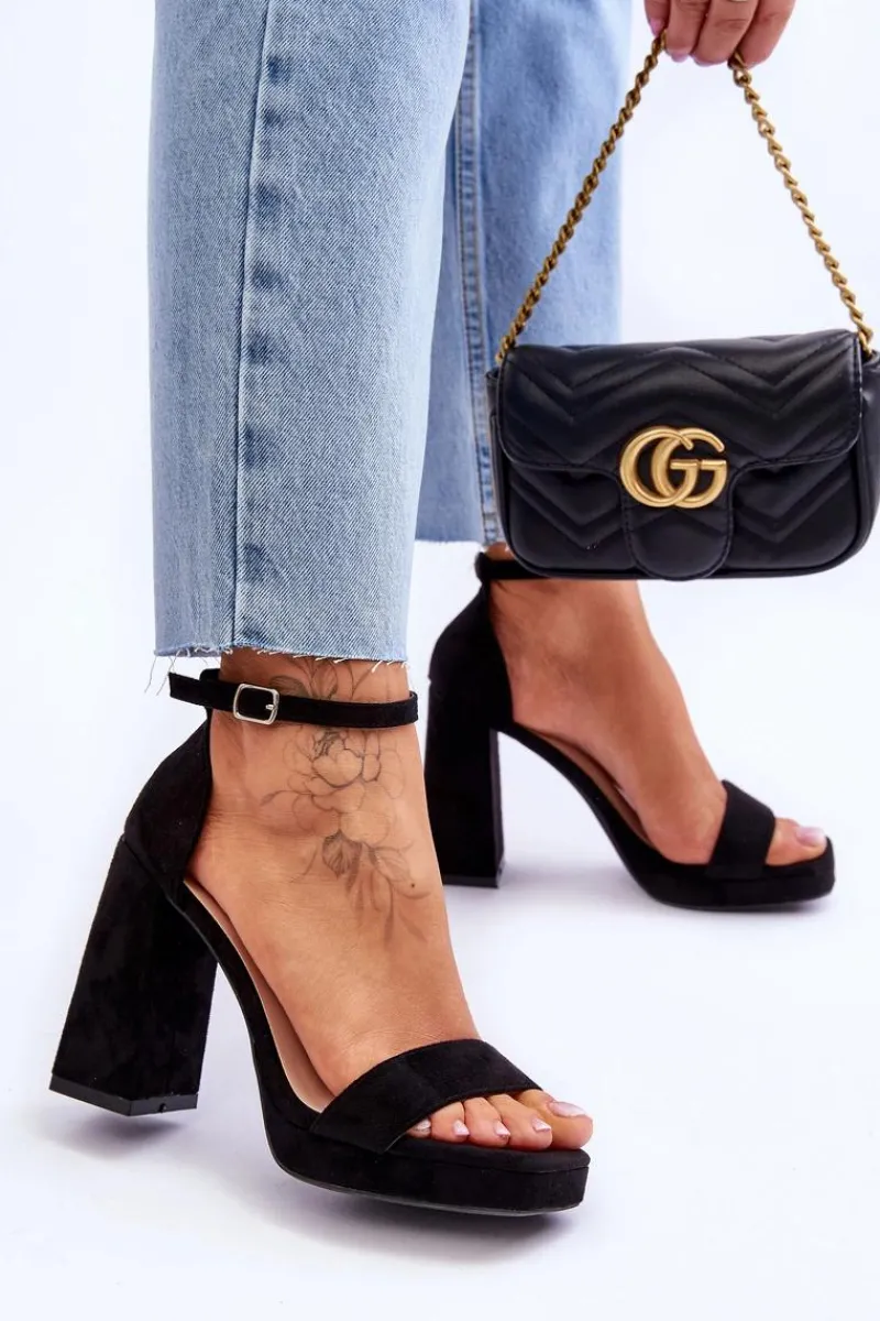 Best Boto Modne Zamszowe Sandałki Na Kwadratowym Obcasie Czarne Merila