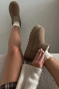 Śniegowce Damskie Na Platformie Ocieplane Futerkiem Khaki Vesirae Damskie Śniegowce Damskie